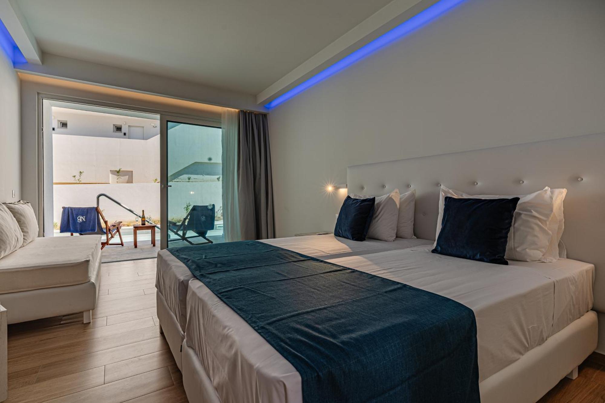 Magique Bleu Suites Tragaki Ngoại thất bức ảnh